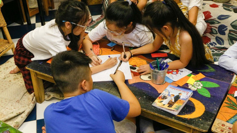 Children are free to be creative. z6868799019736-c8854f6139a52251282b48b8d203498c-6967.jpg