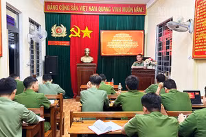 Một buổi sinh hoạt chuyên đề của Chi bộ Công an xã Ia Rsai, tỉnh Gia Lai.