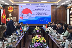 Quang cảnh buổi tiếp.