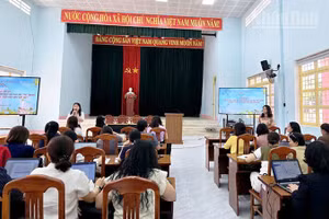 Quang cảnh buổi tập huấn.