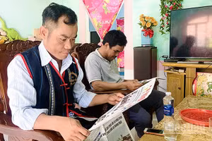 Báo chí đồng hành cùng đồng bào dân tộc thiểu số tại các xã vùng sâu vùng xa.