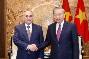 Tổng Bí thư Tô Lâm tiếp Đoàn đại biểu Đảng Azerbaijan Mới