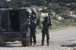 Các lực lượng Israel được triển khai tại thành phố Nablus, Bờ Tây, ngày 8/1/2026. (Ảnh: THX/TTXVN)