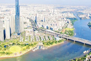 Một góc đô thị Thành phố Hồ Chí Minh. (Ảnh THẾ ANH)