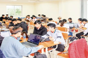 Trường đại học Công nghệ Thông tin và Truyền thông Việt-Hàn, Đại học Đà Nẵng tiên phong tổ chức cuộc thi trí tuệ nhân tạo Danang AI for Life.