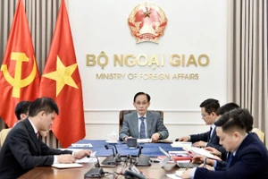 Quang cảnh cuộc điện đàm. (Ảnh: Bộ Ngoại giao)