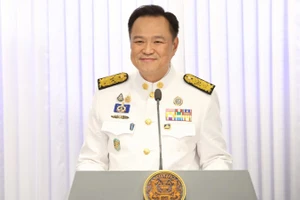 Tân Thủ tướng Thái Lan Anutin Charnvirakul phát biểu sau lễ nhận sắc lệnh phê chuẩn của Hoàng gia, tại Bangkok, ngày 7/9/2025. (Ảnh: THX/TTXVN)