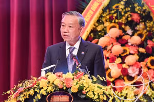 Tổng Bí thư Tô Lâm và phát biểu tại buổi lễ. (Ảnh: Bộ Ngoại giao)