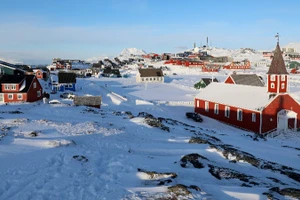 Quang cảnh thành phố Nuuk, Greenland. (Ảnh: THX/TTXVN)