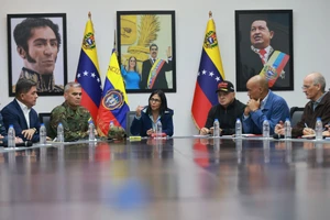 Bà Delcy Rodriguez chủ trì phiên họp đầu tiên của Nội các kể từ khi Tổng thống Nicolas Maduro bị Mỹ bắt giữ. (Ảnh: Website Văn phòng Tổng thống Venezuela)