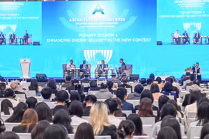 Toàn cảnh phiên thảo luận. (Ảnh: TRẦN HẢI)