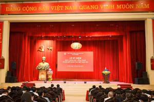 Quang cảnh lễ kỷ niệm. (Ảnh: BẢO LONG)