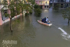 Hóa Châu là một trong những địa phương bị ngập sâu ở Huế.