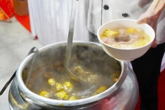 Chuyên trang ẩm thực Taste Atlas công bố danh sách 100 thành phố có đồ ăn ngon nhất thế giới năm 2025, trong đó Huế.