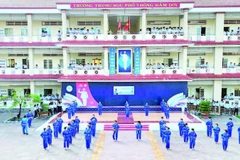 Giờ học của các thành viên Câu lạc bộ Võ thuật (Trường trung học phổ thông Đầm Dơi) giúp học sinh rèn luyện cả thể chất lẫn ý chí.