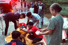 Thăm, động viên gia đình người cứu nạn tử vong ở Phú Bài 