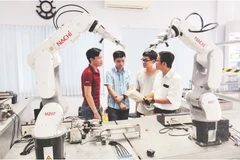 Đào tạo nhân lực tự động hóa tại Trung tâm Đào tạo Khu Công nghệ cao (Khu Công nghệ cao Thành phố Hồ Chí Minh).