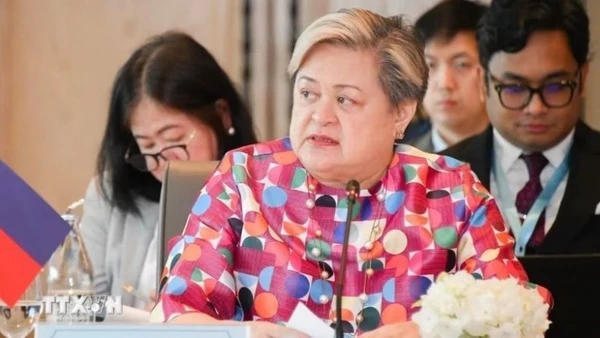 Ngoại trưởng Philippines, bà Maria Theresa Lazaro. (Ảnh: Nikkei Asia/TTXVN)
