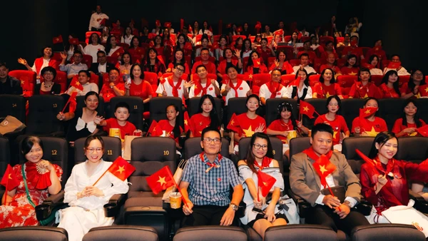 [Video] “Tổ quốc trong tim: The concert film” - Khi niềm tự hào dân tộc tỏa sáng trên màn ảnh rộng