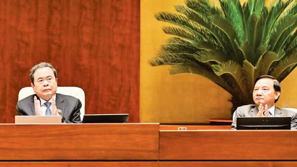 Chủ tịch Quốc hội Trần Thanh Mẫn chủ trì phiên họp. (Ảnh: DUY LINH)