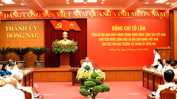 Tổng Bí thư, Chủ tịch nước Tô Lâm làm việc với Ban Thường vụ Thành ủy Đồng Nai. (Ảnh: Thiên Vương)