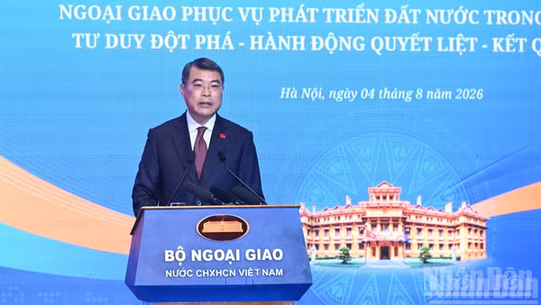 Thủ tướng Chính phủ Lê Minh Hưng phát biểu ý kiến chỉ đạo tại Phiên toàn thể. (Ảnh: Trần Hải)