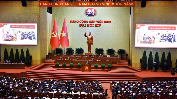 Phiên thảo luận tại hội trường về các văn kiện Đại hội, chiều 21/1. (Ảnh: TTXVN)