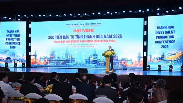 Thủ tướng Phạm Minh Chính và các đại biểu Hội nghị Xúc tiến đầu tư tỉnh Thanh Hóa năm 2026.