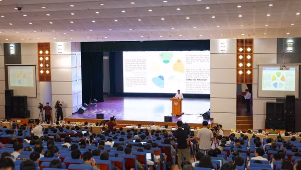 Quang cảnh hội nghị. (Ảnh: THANH TÙNG)