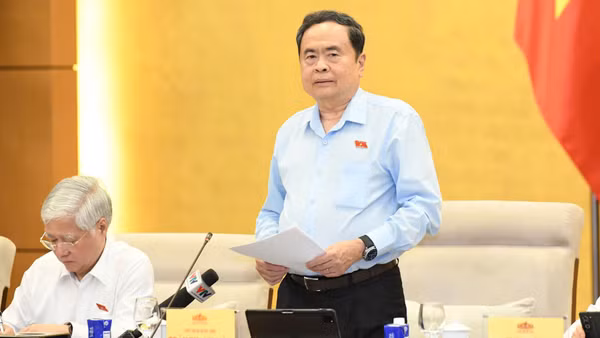 Chủ tịch Quốc hội Trần Thanh Mẫn phát biểu tại cuộc họp giao ban của lãnh đạo Quốc hội với các cơ quan của Quốc hội và Văn phòng Quốc hội.