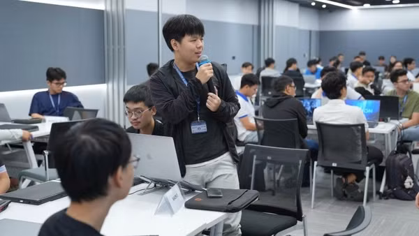 Sinh viên Trường đại học Công nghệ thông tin trong giờ học tập. (Ảnh: UIT)