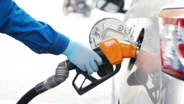 Từ 24 giờ ngày 26/3/2026 đến hết 15/4/2026, mức thuế bảo vệ môi trường đối với xăng (trừ etanol), dầu diesel và nhiên liệu bay là 0 đồng/lít. (Ảnh: VGP)