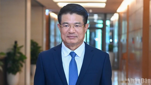 Đồng chí Nguyễn Huy Tiến, Ủy viên Ban Thường vụ Đảng ủy các cơ quan Đảng Trung ương, Bí thư Đảng ủy, Viện trưởng Viện Kiểm sát nhân dân tối cao.