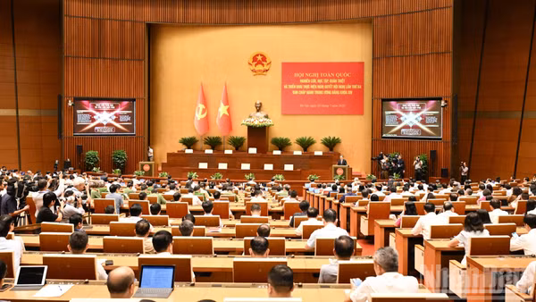 Quang cảnh Hội nghị toàn quốc nghiên cứu, học tập, quán triệt và triển khai thực hiện Nghị quyết Hội nghị lần thứ ba Ban Chấp hành Trung ương Đảng khóa XIV. (Ảnh: Trần Hải)