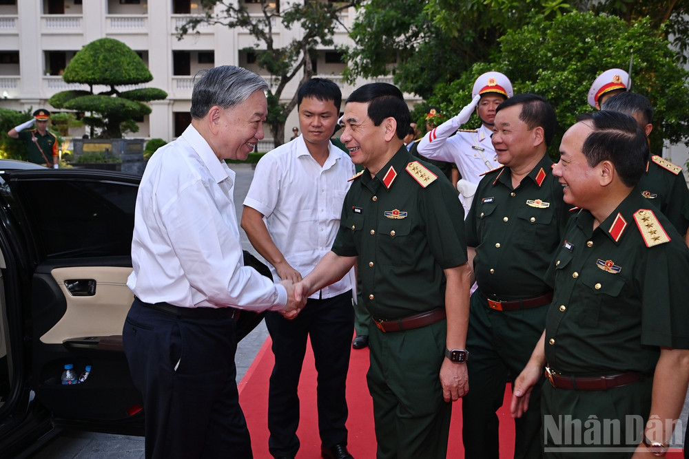 Tổng Bí thư Tô Lâm dự buổi gặp mặt. ndo_br_2.jpg