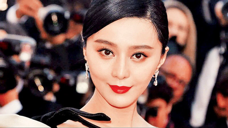 Phạm Băng Băng biến mất giữa án trốn thuế 8,8 tỷ nhân dân tệ, hào quang tắt lịm.