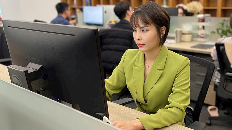 Chị Vũ Thị Hạnh, chuyên gia AI tại Trung tâm Dịch vụ dữ liệu và Trí tuệ nhân tạo Viettel.