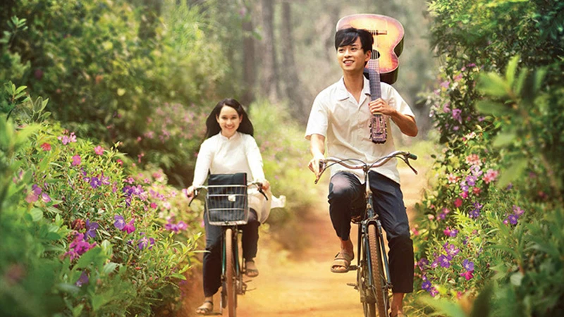 Phim “Mắt biếc”, chuyển thể từ tác phẩm văn học, đạt doanh thu 172 tỷ đồng.