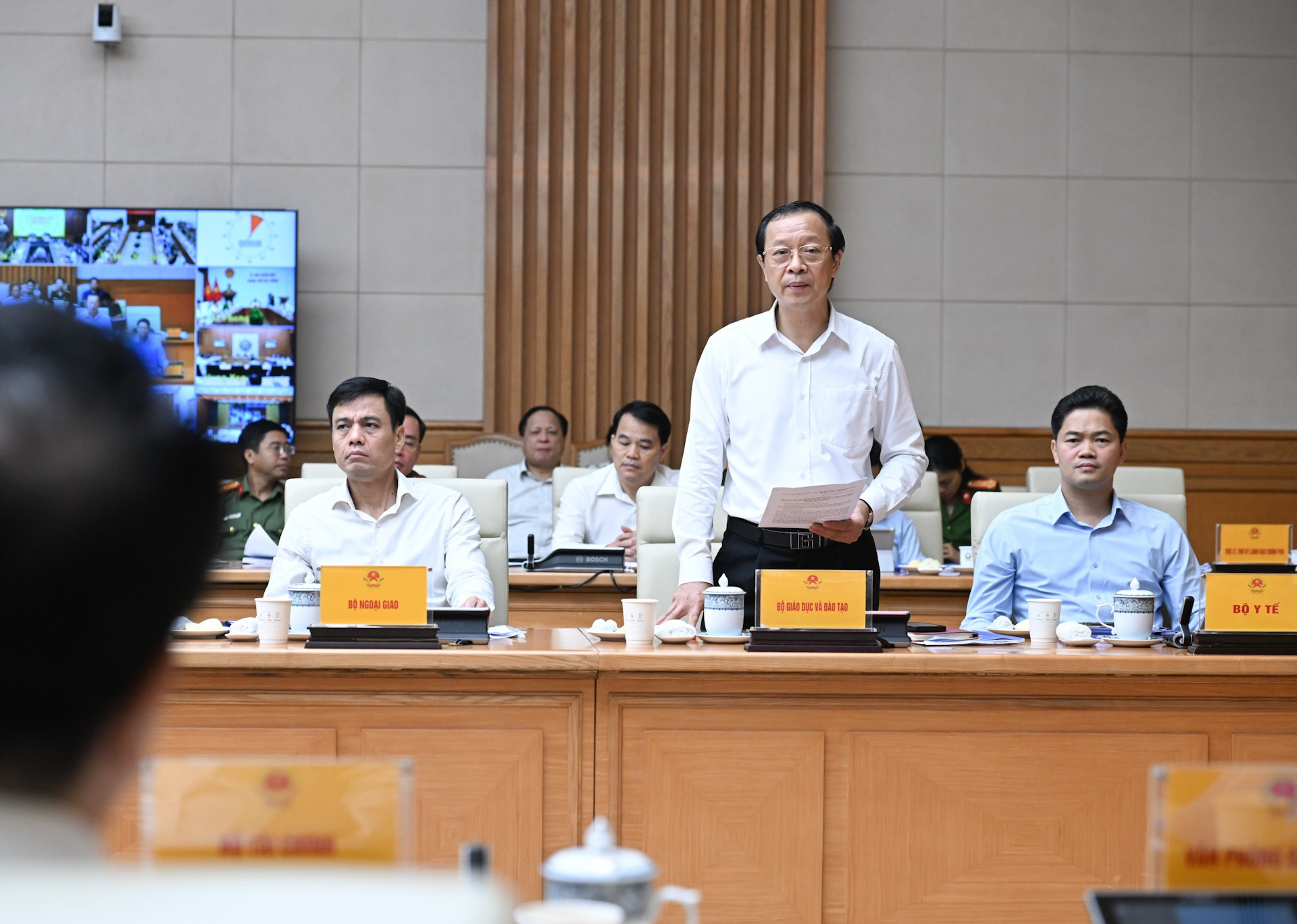 Timbalan Menteri Pendidikan dan Latihan Pham Ngoc Thuong bercakap. dsc-0585.jpg
