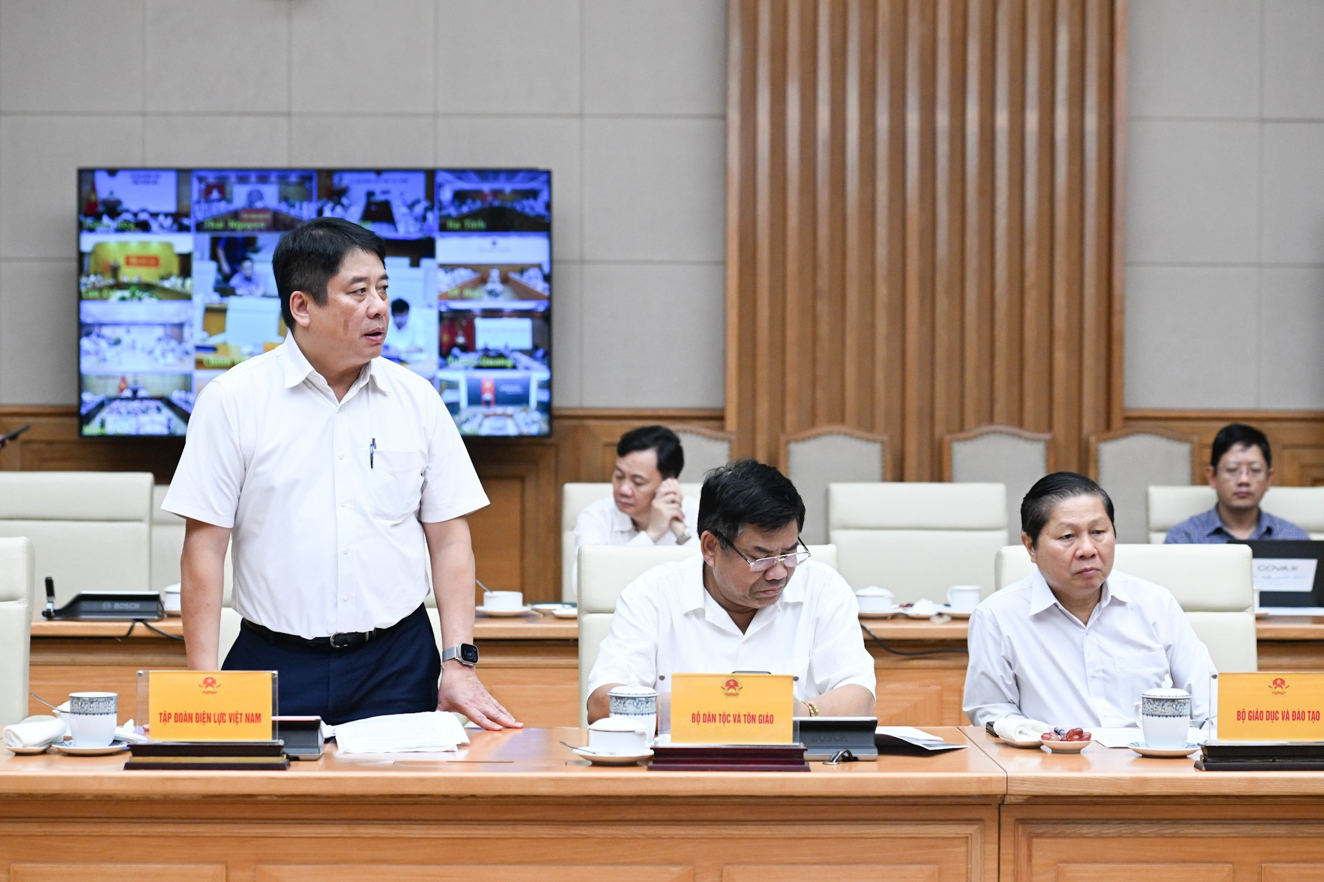 Tổng giám đốc Tập đoàn Điện lực Việt Nam (EVN) Nguyễn Anh Tuấn phát biểu. dsc-7814.jpg