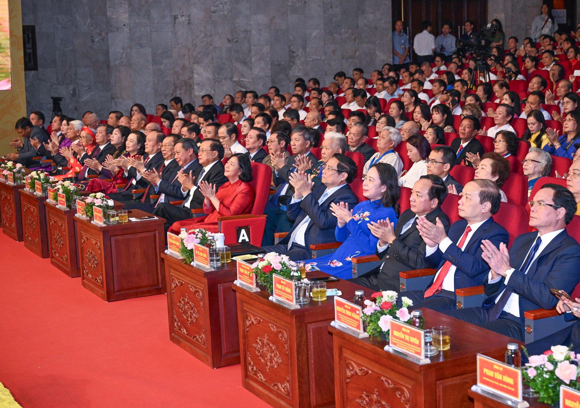 Prime Minister Pham Minh Chinh and other Party and State leaders attended the Congress. dsc-1780.jpg