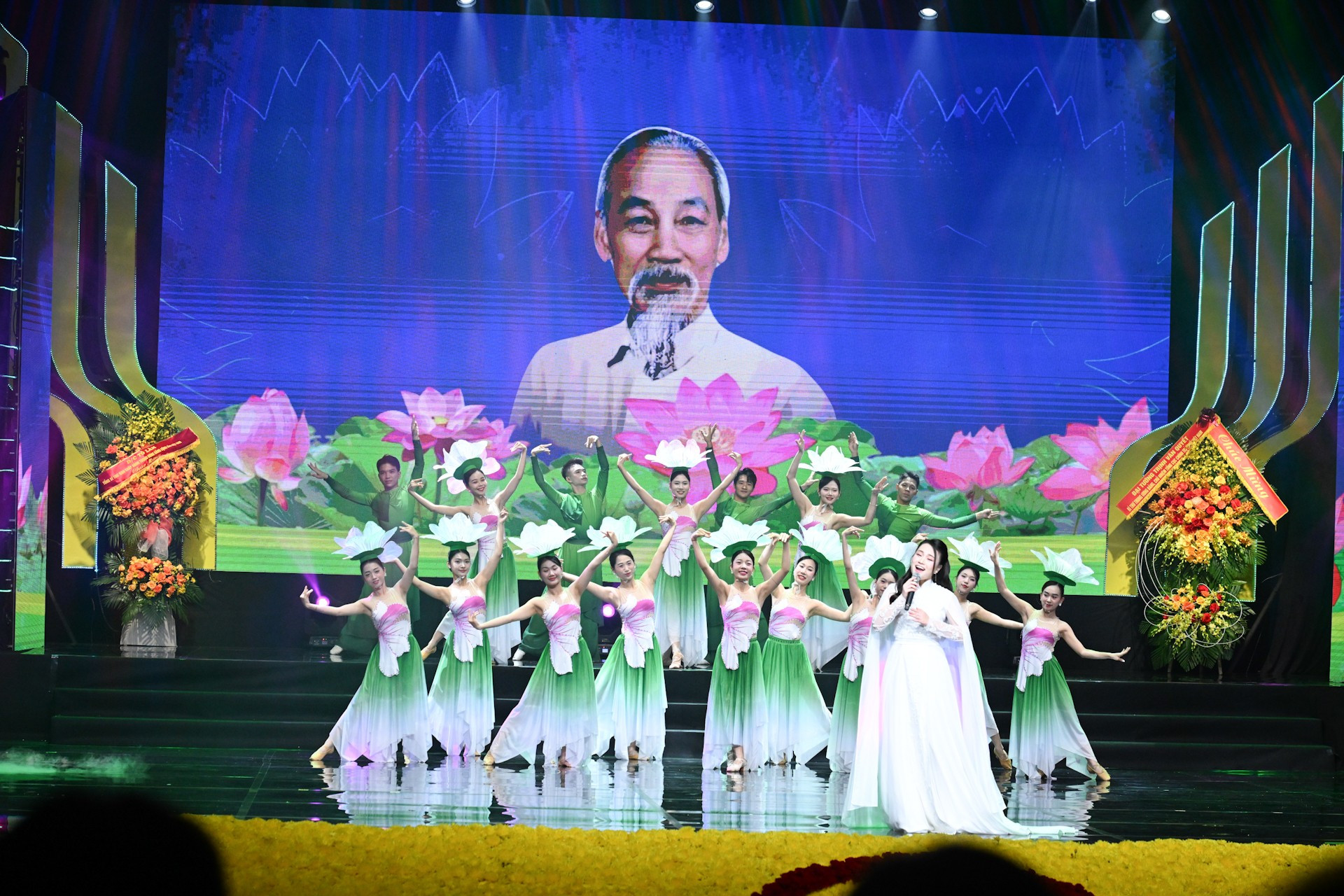 Art performance program to welcome the Congress. dsc-1764.jpg