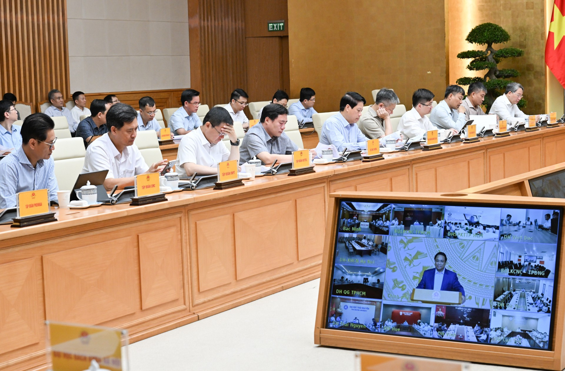 Các đại biểu tham dự phiên họp. dsc-2307.jpg
