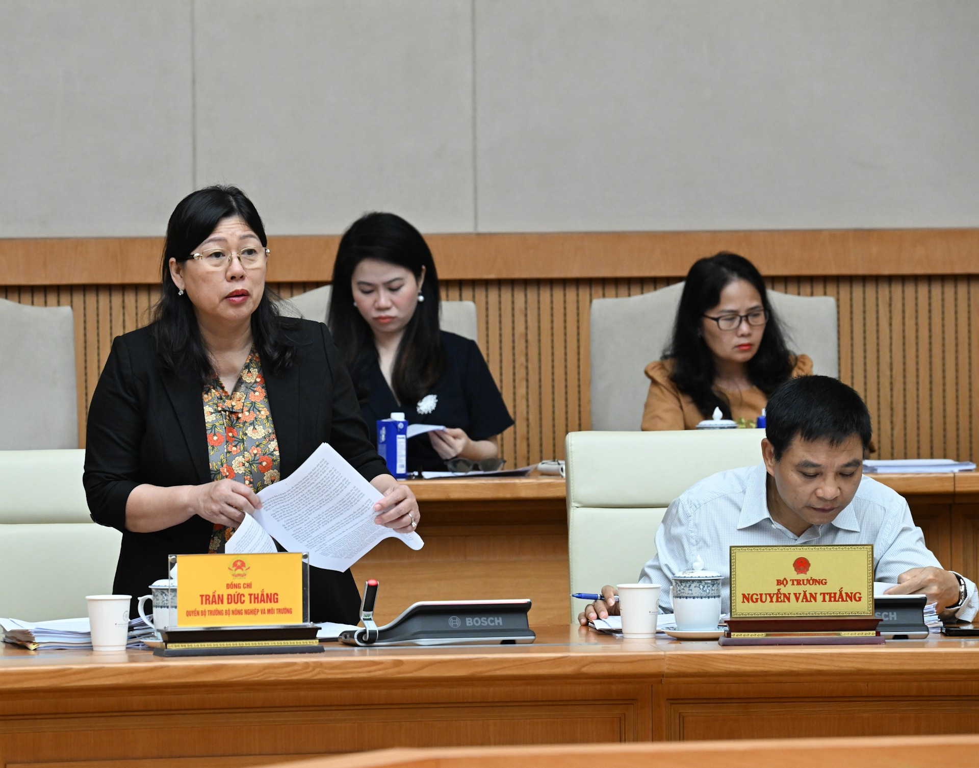 농업환경부 차관이 연설합니다. dsc-9932.jpg