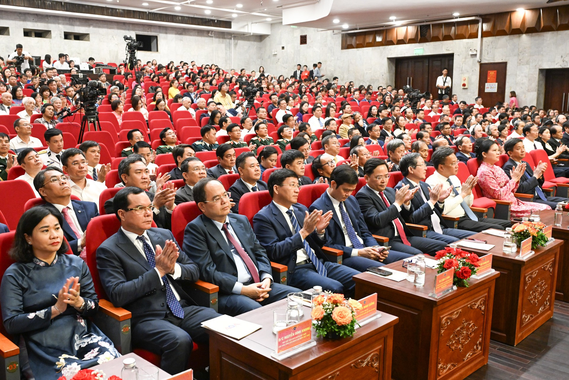 Các đại biểu tham dự Lễ kỷ niệm 80 năm Ngày thành lập Đài Tiếng nói Việt Nam. dsc-2069.jpg