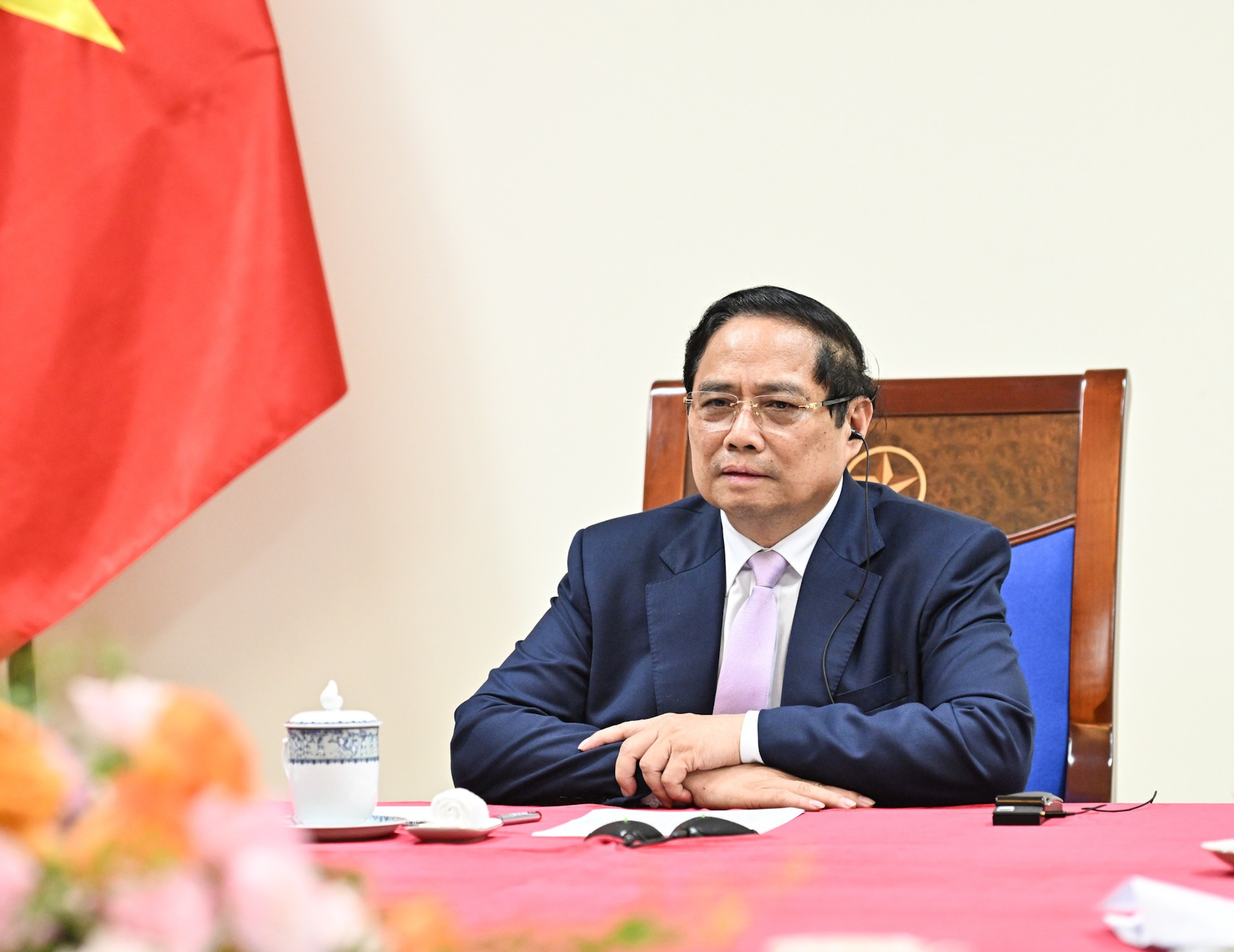 Thủ tướng Chính phủ Phạm Minh Chính điện đàm với Thủ tướng Malaysia Anwar Ibrahim. dsc-0188.jpg