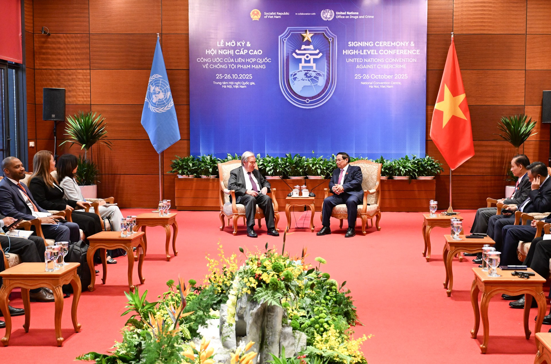 Thủ tướng Phạm Minh Chính tiếp Tổng Thư ký Liên hợp quốc Antonio Guterres.