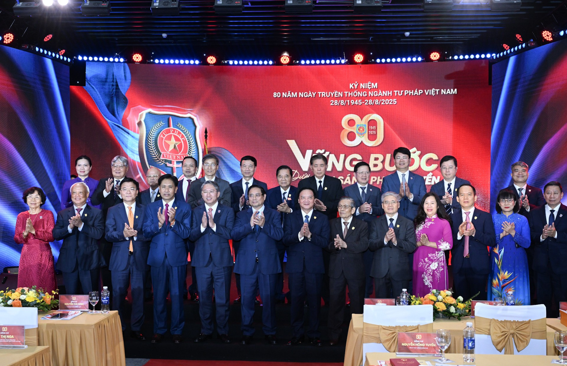 Thủ tướng Phạm Minh Chính và các đại biểu dự lễ kỷ niệm 80 năm Ngày truyền thống ngành tư pháp. dsc-3078.jpg