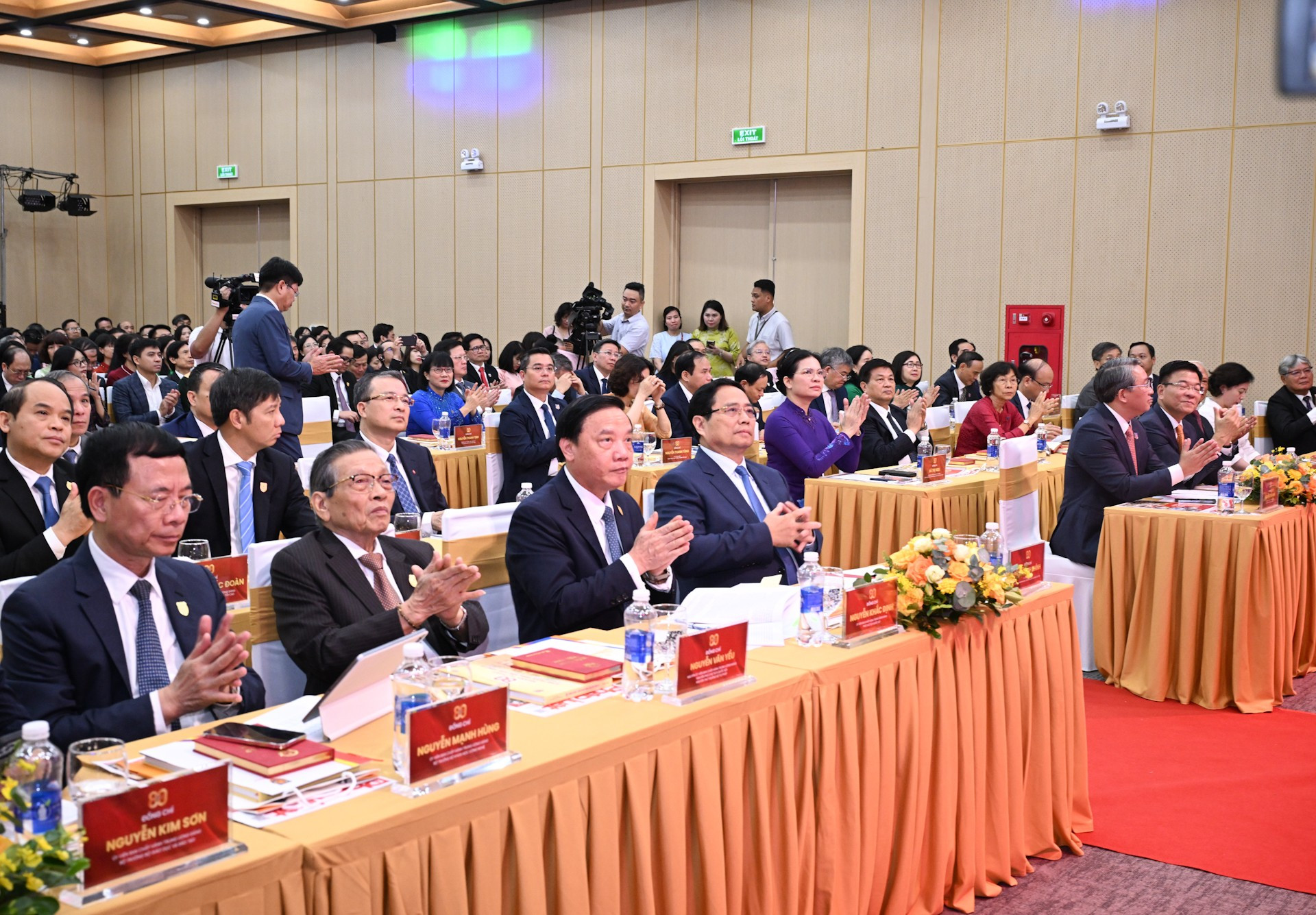 Thủ tướng Phạm Minh Chính và các đại biểu dự lễ kỷ niệm 80 năm Ngày truyền thống ngành tư pháp. dsc-2851.jpg