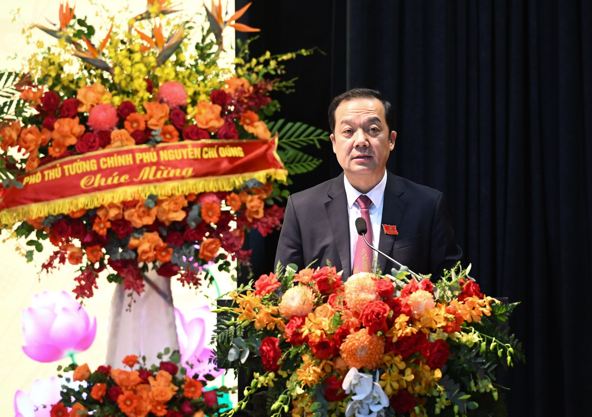 Phó Bí Thư thường trực Đảng ủy Bộ Khoa học và Công nghệ Phạm Đức Long phát biểu. dsc-8933.jpg